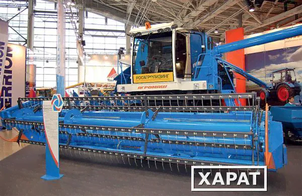 Зерноуборочный комбайн Агромаш 3000Р-312А-1